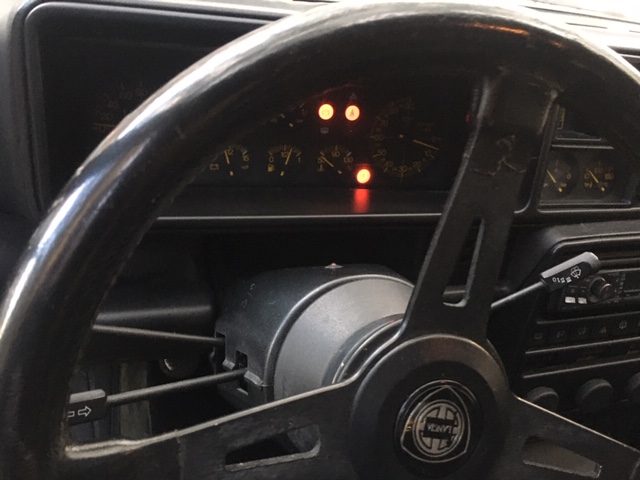 Lancia Delta HF INTEGRALE 16v 2.0L i Turbo 200 chv (831) R86 Cuir noir