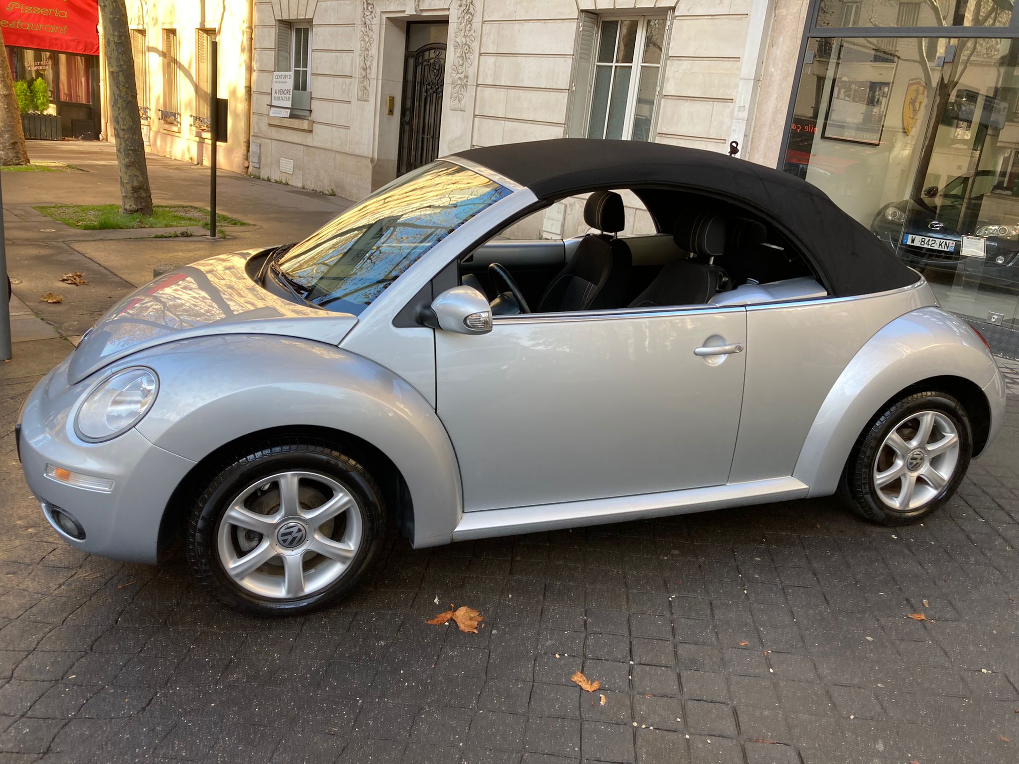 Volkswagen New Beetle Cabriolet 1.6 Freestyle 102 CHEVAUX