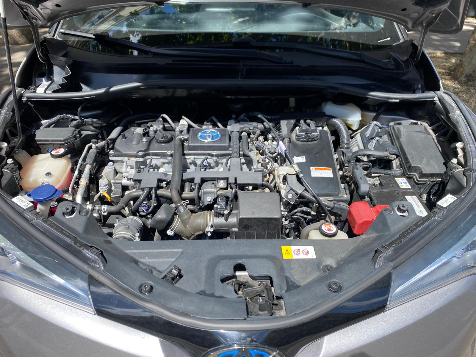 TOYOTA C-HR 1.8 HYBRIDE 122 DYNAMIC