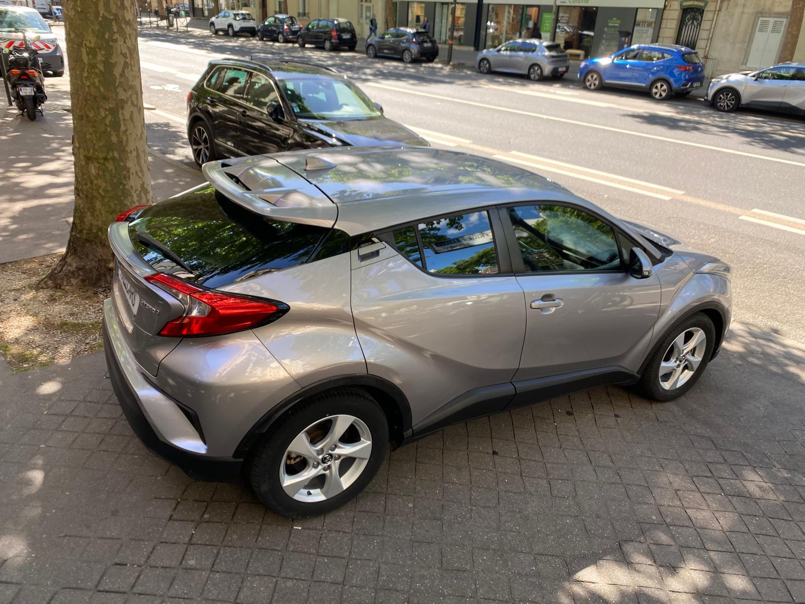 TOYOTA C-HR 1.8 HYBRIDE 122 DYNAMIC