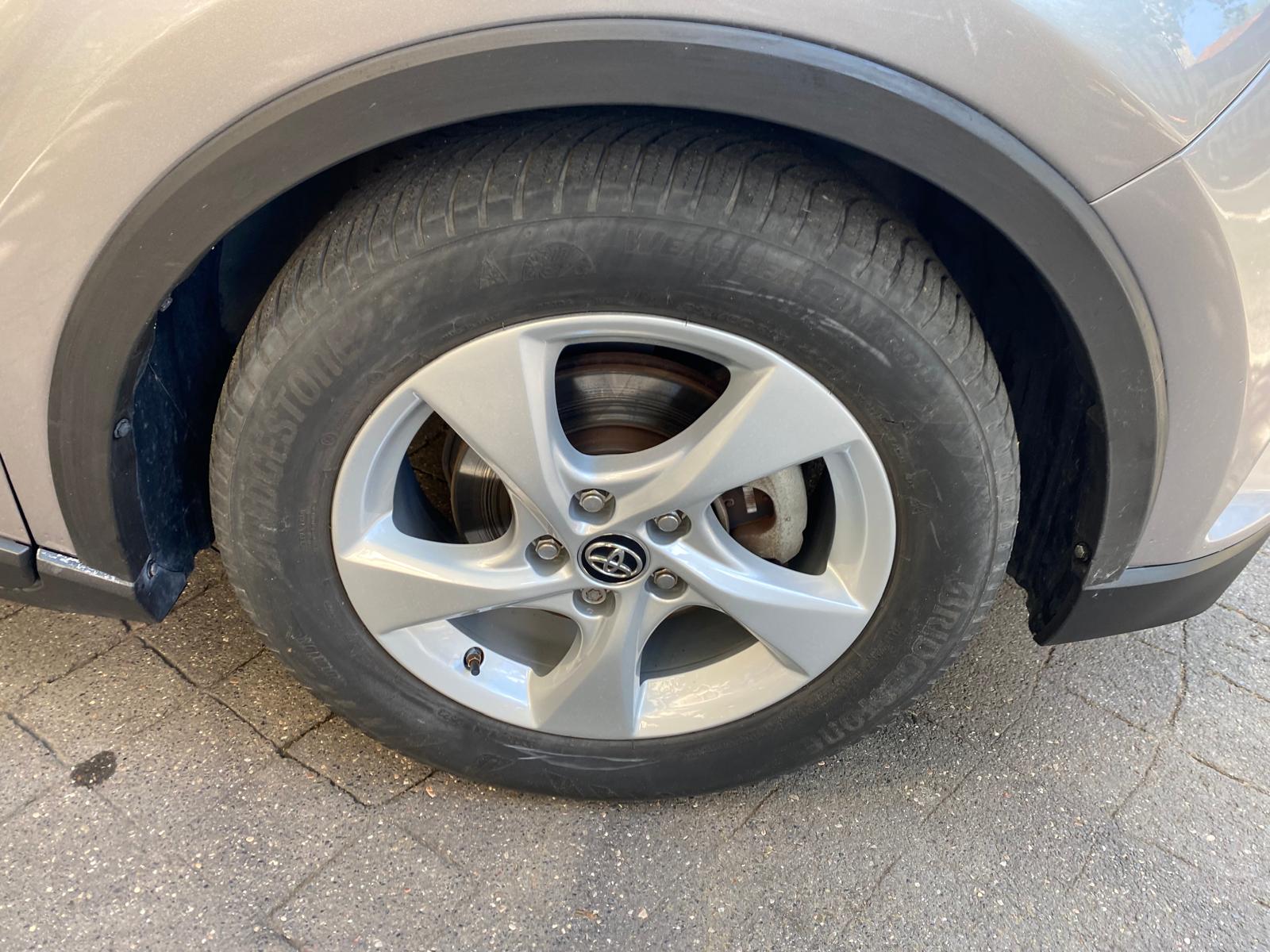 TOYOTA C-HR 1.8 HYBRIDE 122 DYNAMIC