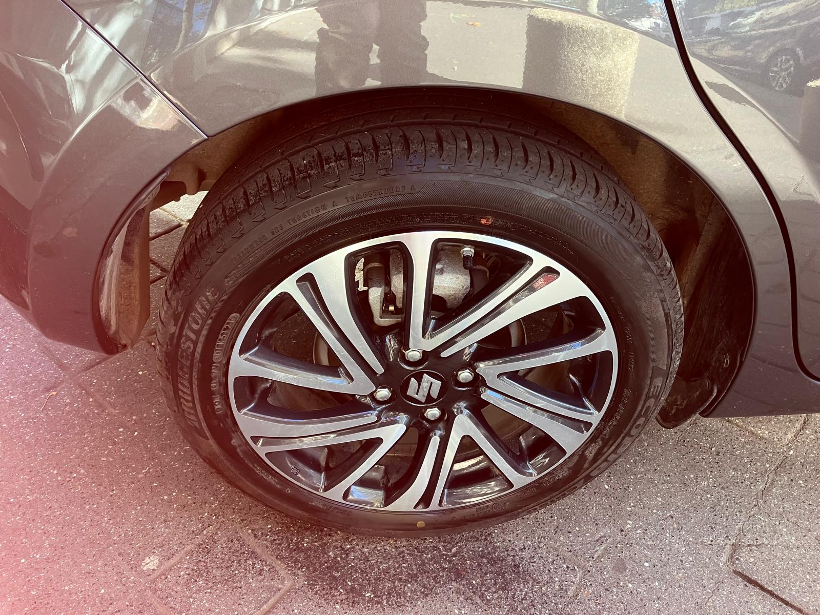 SUZUKI Swift 1.2 Dualjet Hybrid (hybridation légère) 83 CHV