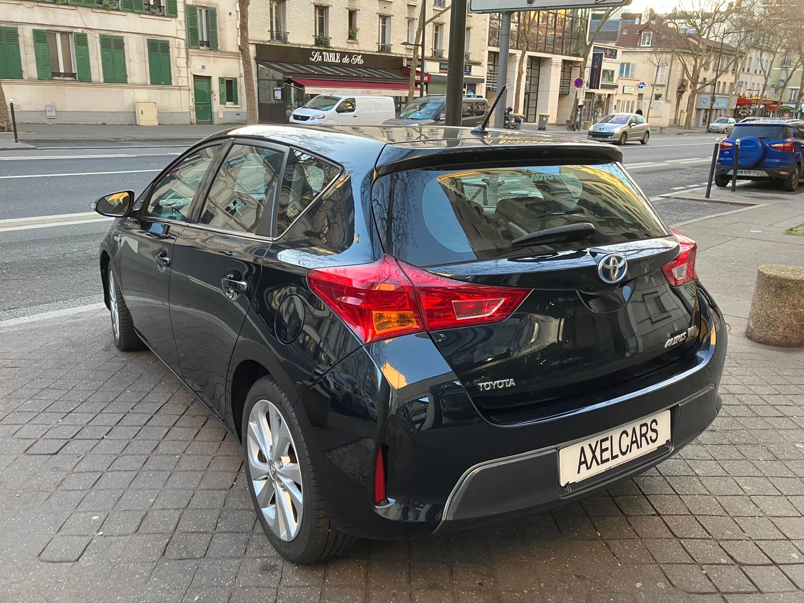 Toyota Auris 1.8 Hybrid Dynamic 136h