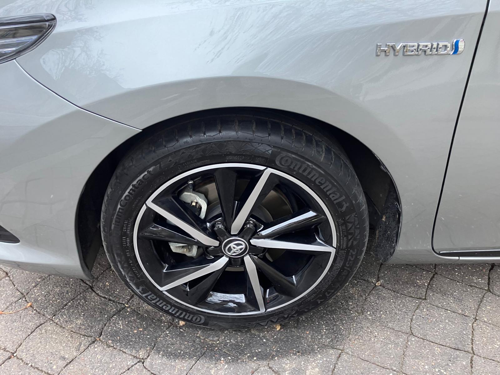 Toyota Auris HSD 136h BVA Executive PREMIERE MAIN