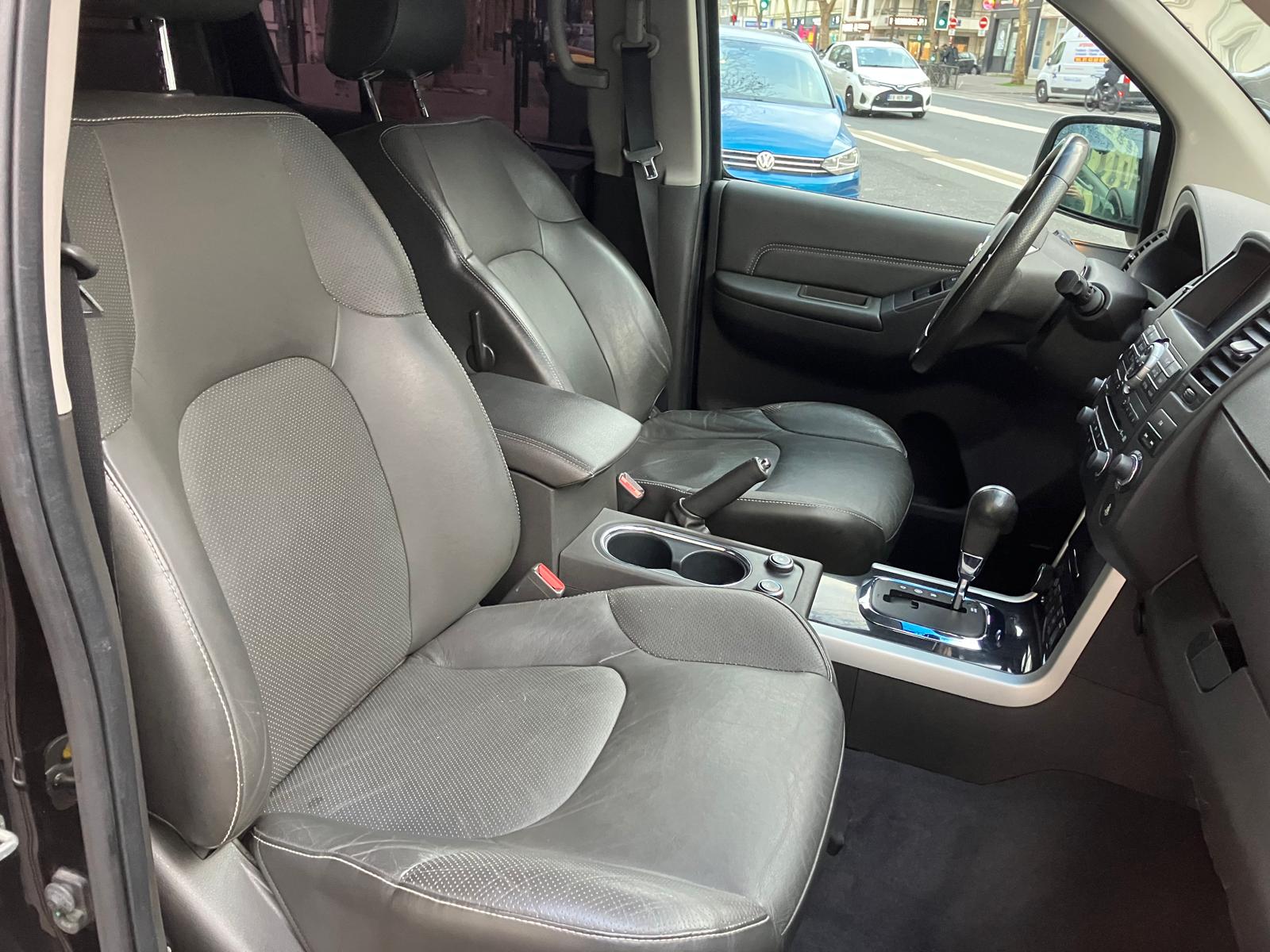 NISSAN PATHFINDER – 3.0 V6 DCI 231 7PL