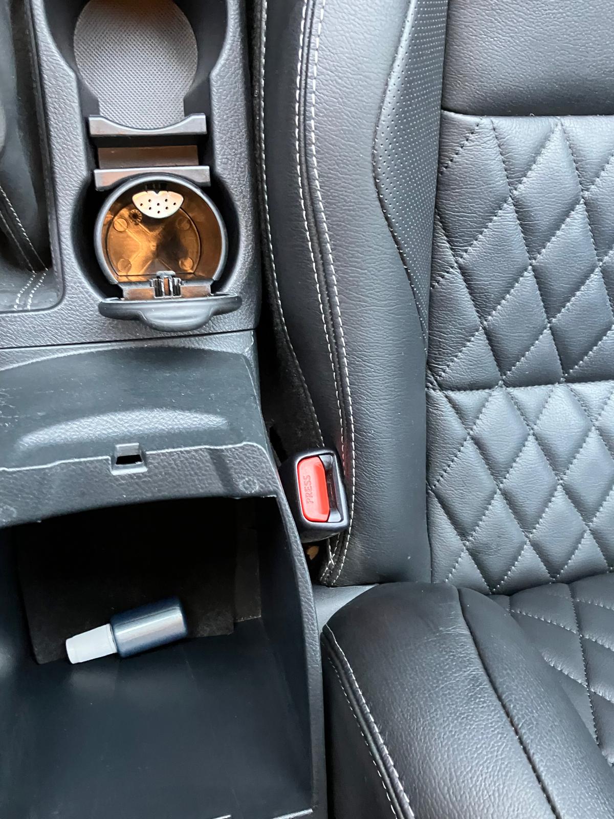 Toyota Auris HSD 136h BVA Executive PREMIERE MAIN