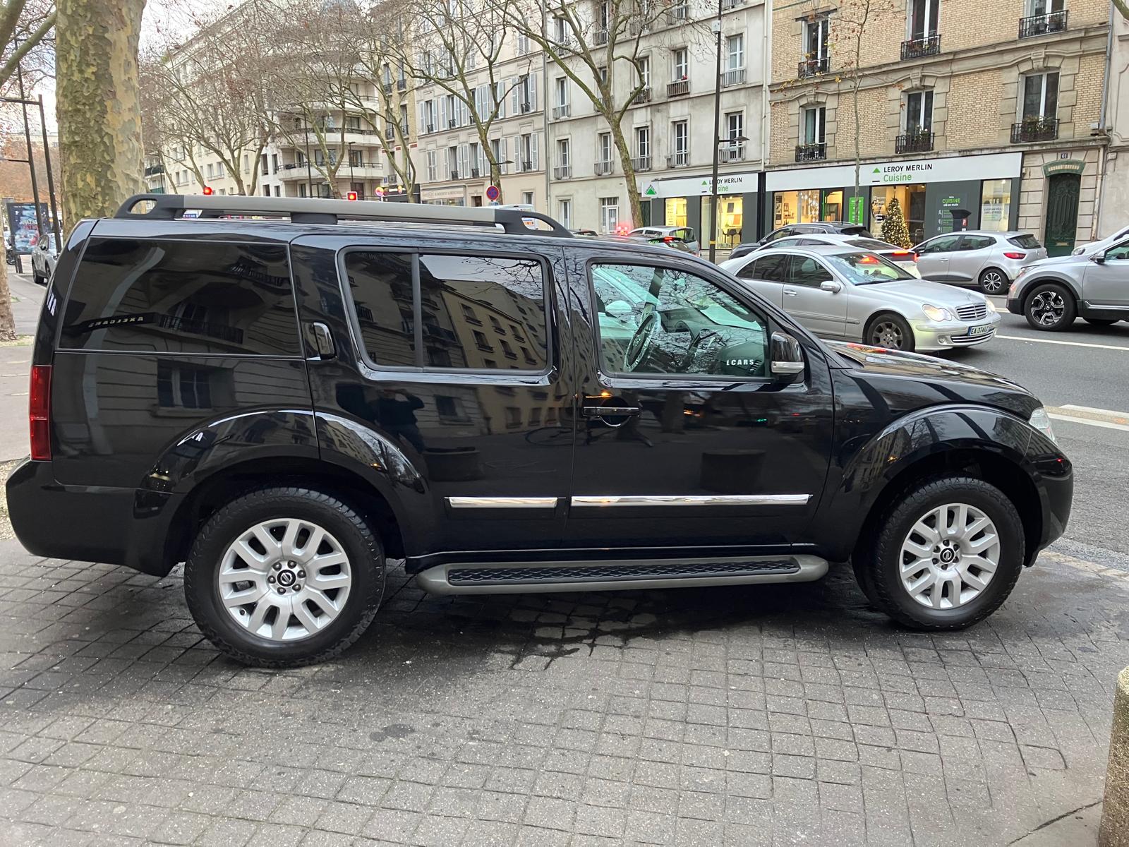 NISSAN PATHFINDER – 3.0 V6 DCI 231 7PL