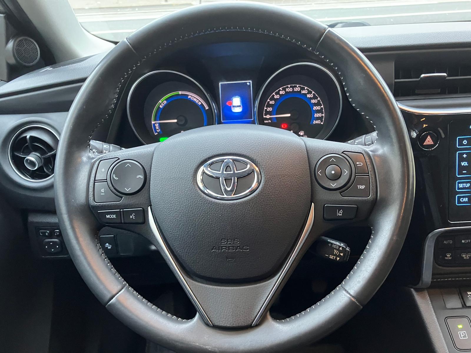 Toyota Auris HSD 136h BVA Executive PREMIERE MAIN