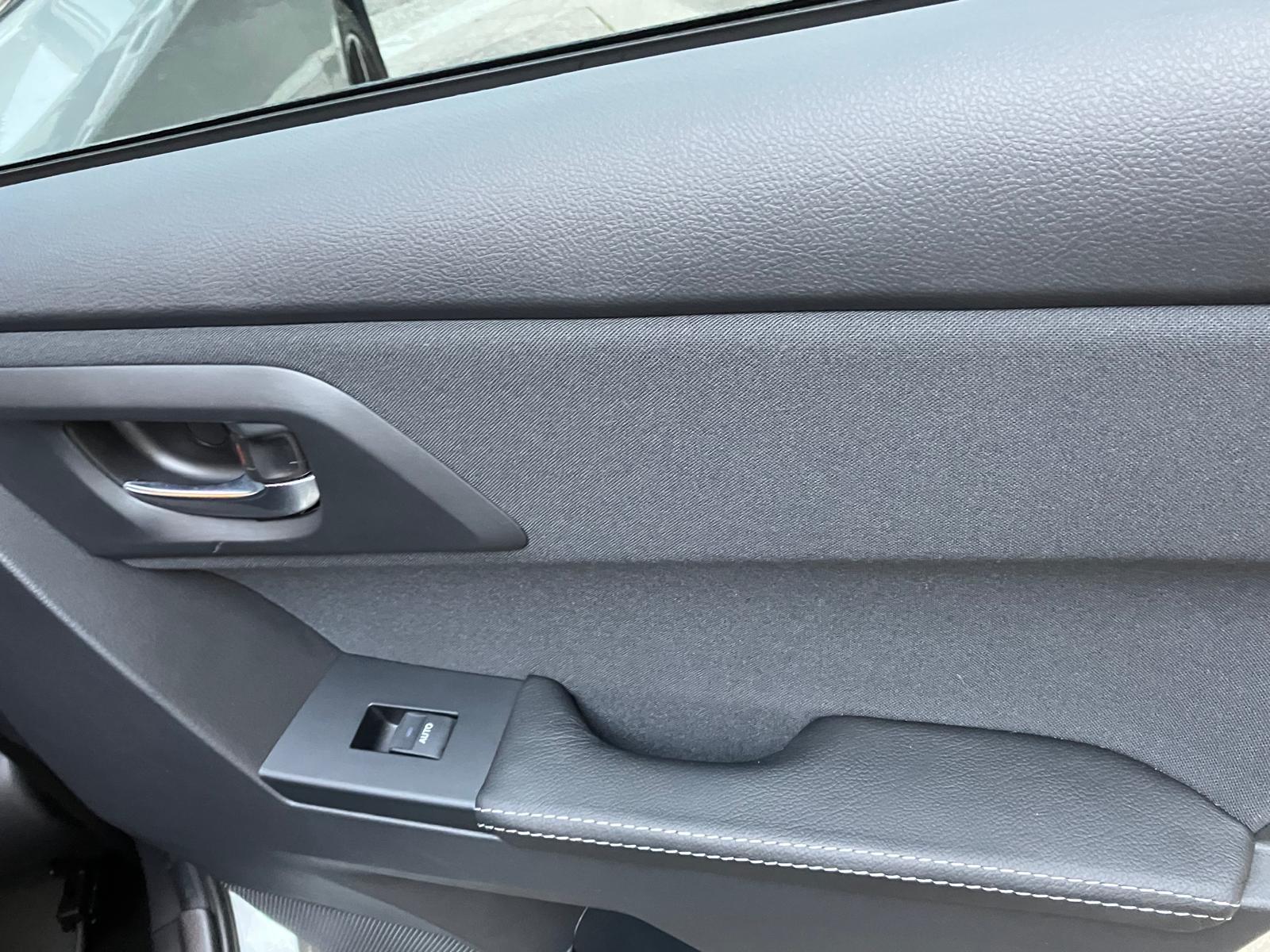 Toyota Auris HSD 136h BVA Executive PREMIERE MAIN