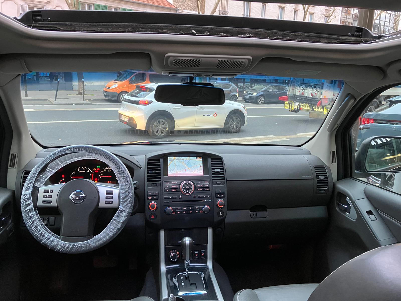 NISSAN PATHFINDER – 3.0 V6 DCI 231 7PL