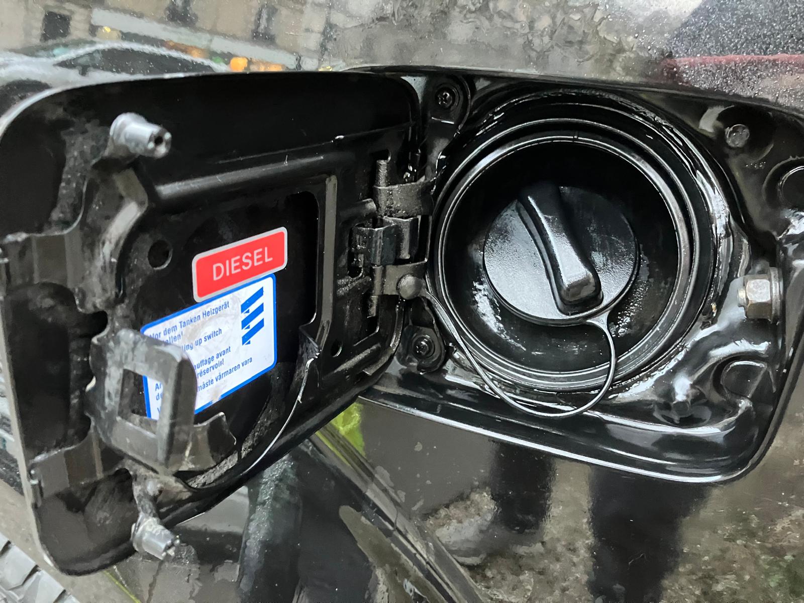 NISSAN PATHFINDER – 3.0 V6 DCI 231 7PL