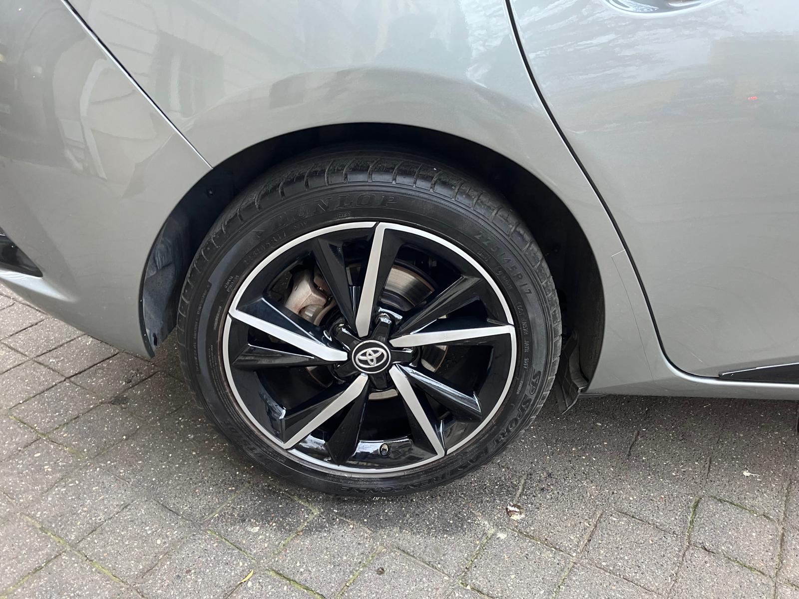 Toyota Auris HSD 136h BVA Executive PREMIERE MAIN