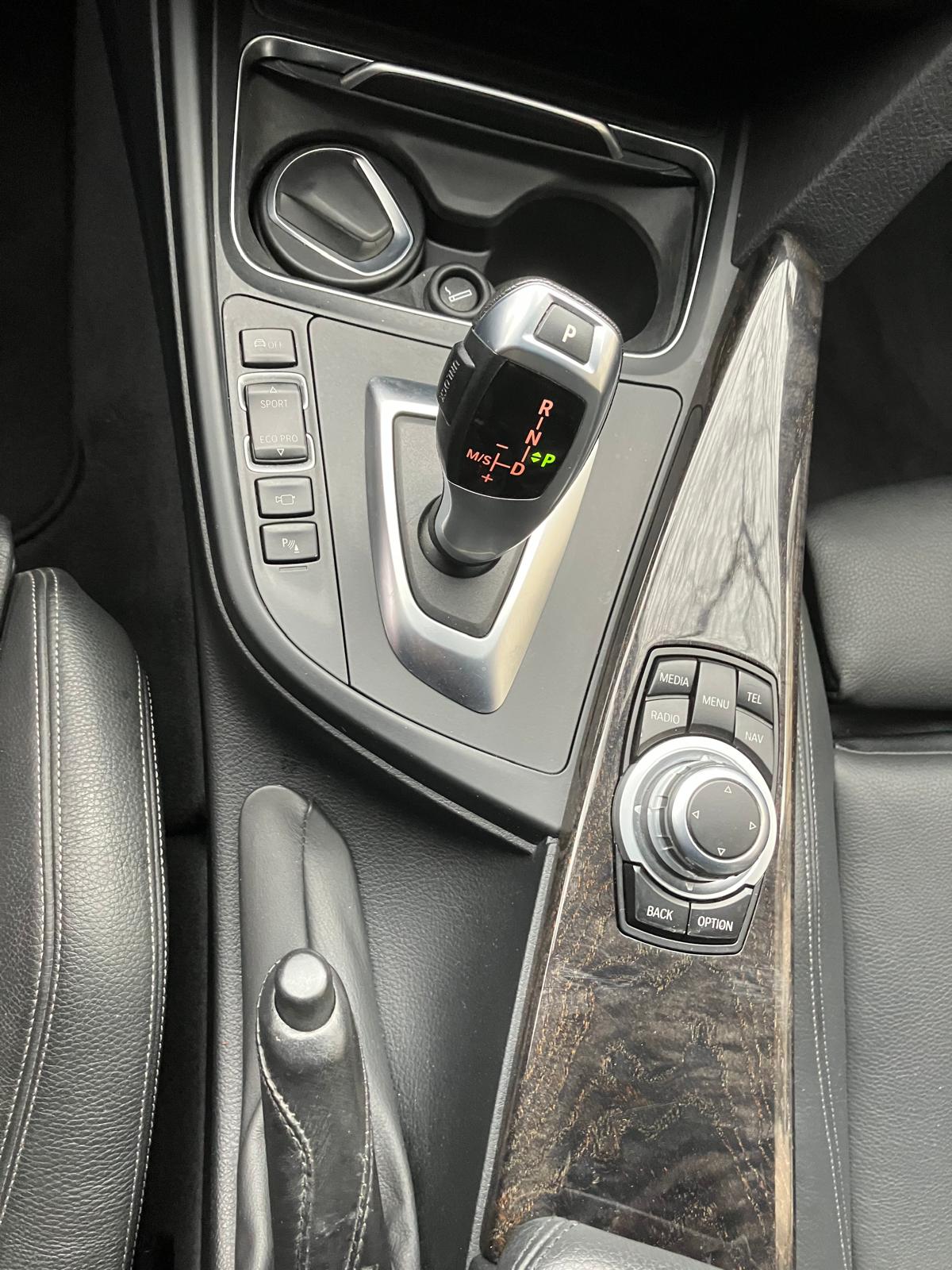 BMW Série 3 320i M Sport 184 CHEVAUX BVA 8 VITESSE PREMIERE MAIN