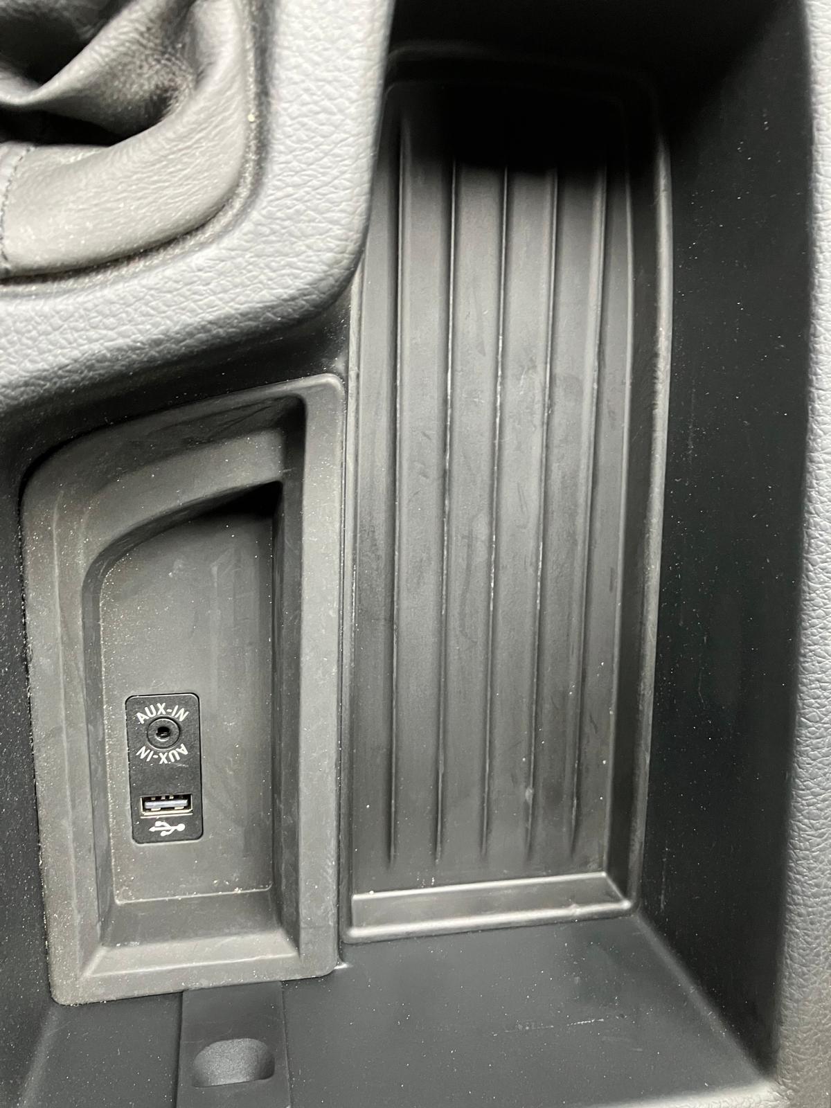 BMW Série 3 320i M Sport 184 CHEVAUX BVA 8 VITESSE PREMIERE MAIN