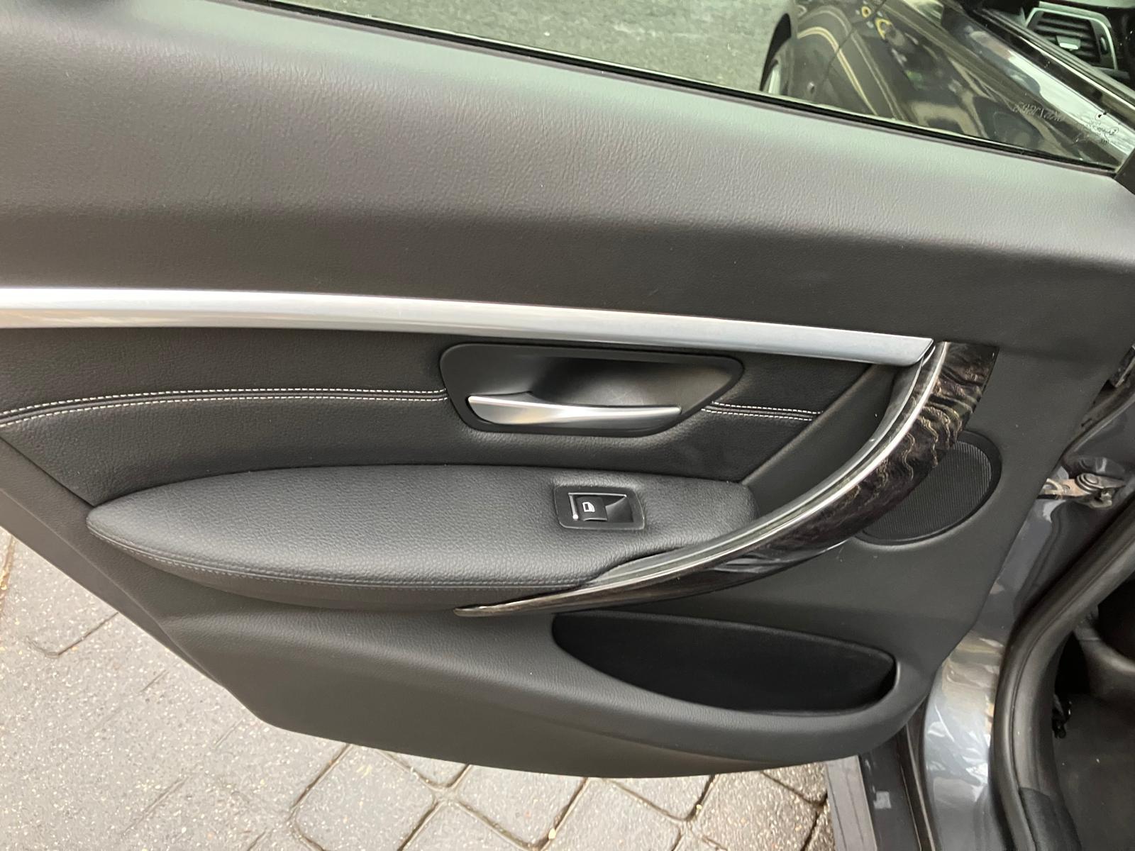 BMW Série 3 320i M Sport 184 CHEVAUX BVA 8 VITESSE PREMIERE MAIN