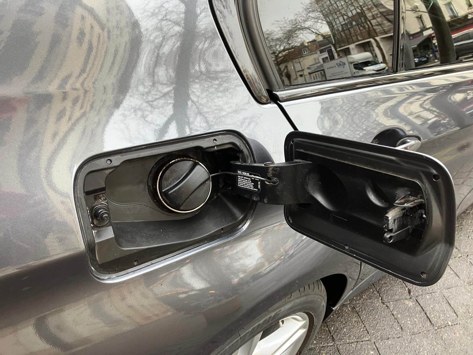 BMW Série 3 320i M Sport 184 CHEVAUX BVA 8 VITESSE PREMIERE MAIN