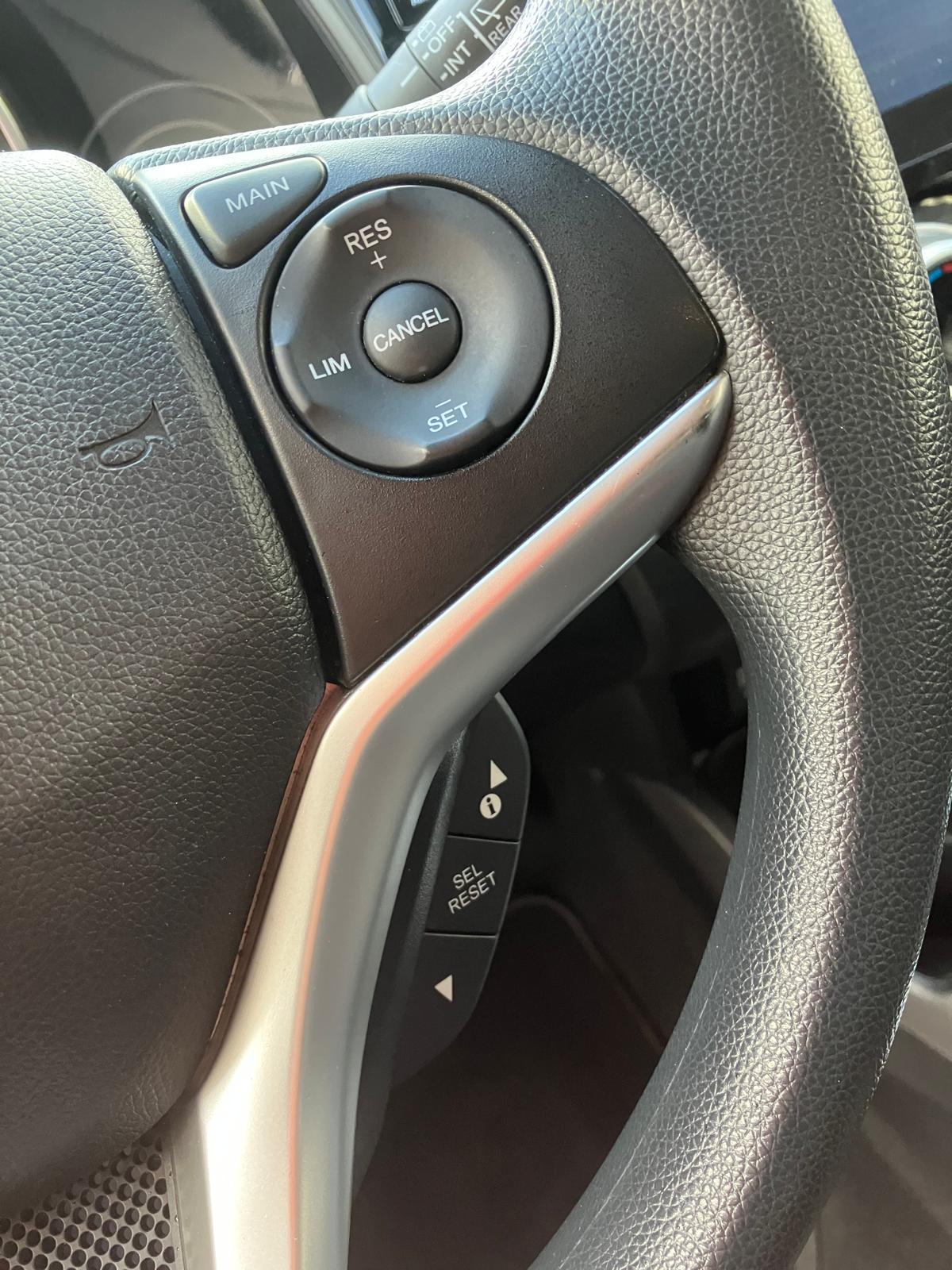 Honda Jazz 1.3 i-VTEC 102ch X-ROAD Executive GPS Clim auto Sièges chauffants