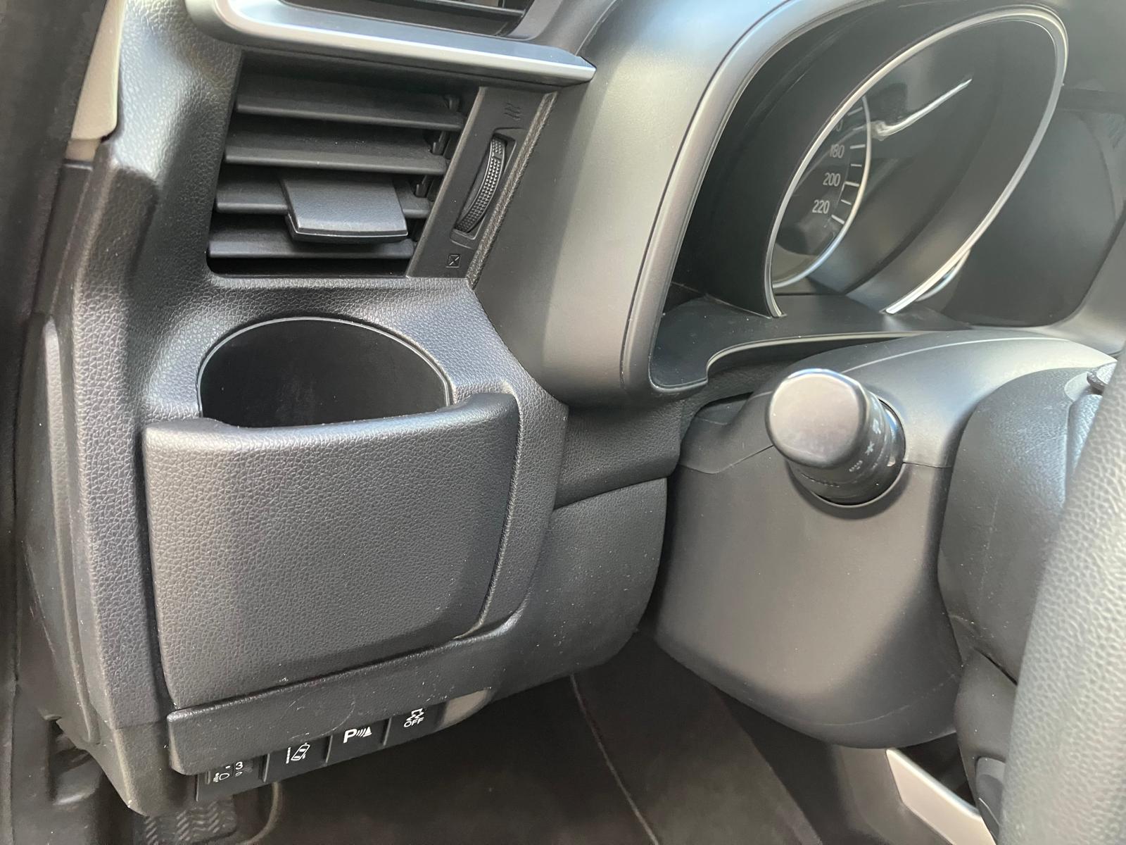 Honda Jazz 1.3 i-VTEC 102ch X-ROAD Executive GPS Clim auto Sièges chauffants