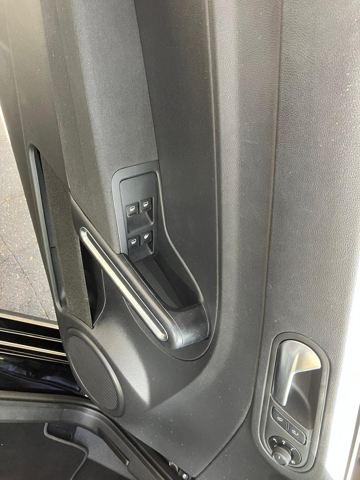 Volkswagen Beetle Coccinelle 1.2 TSI BlueMotion Tech 105 CHV Cabriolet BMV6 S&S