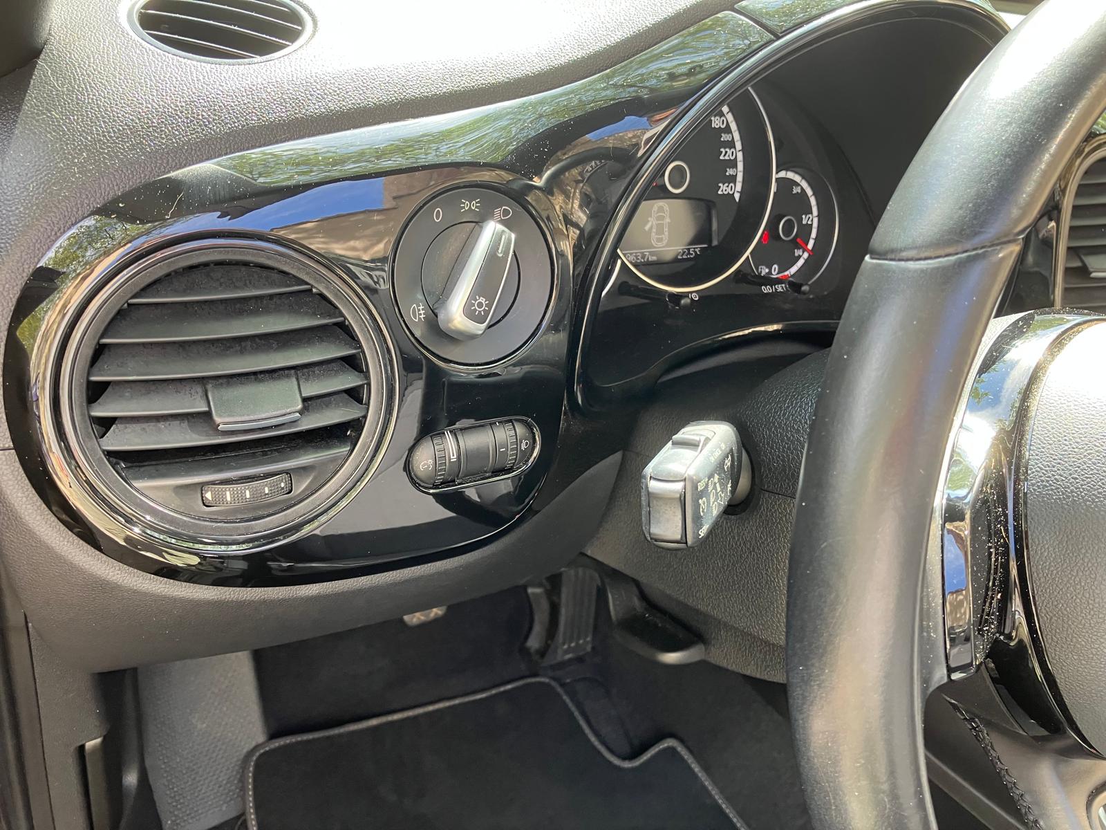 Volkswagen Beetle Coccinelle 1.2 TSI BlueMotion Tech 105 CHV Cabriolet BMV6 S&S