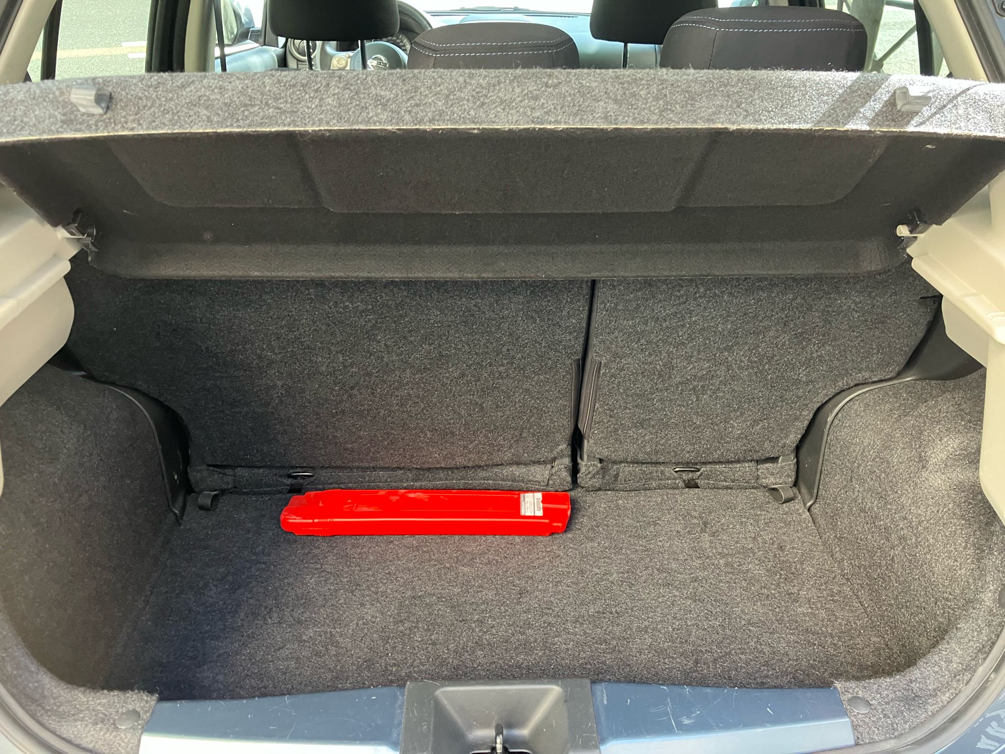 NISSAN MICRA 1.2 80 CHEVAUX N-Tec 5 portes PREMIERE MAIN GPS
