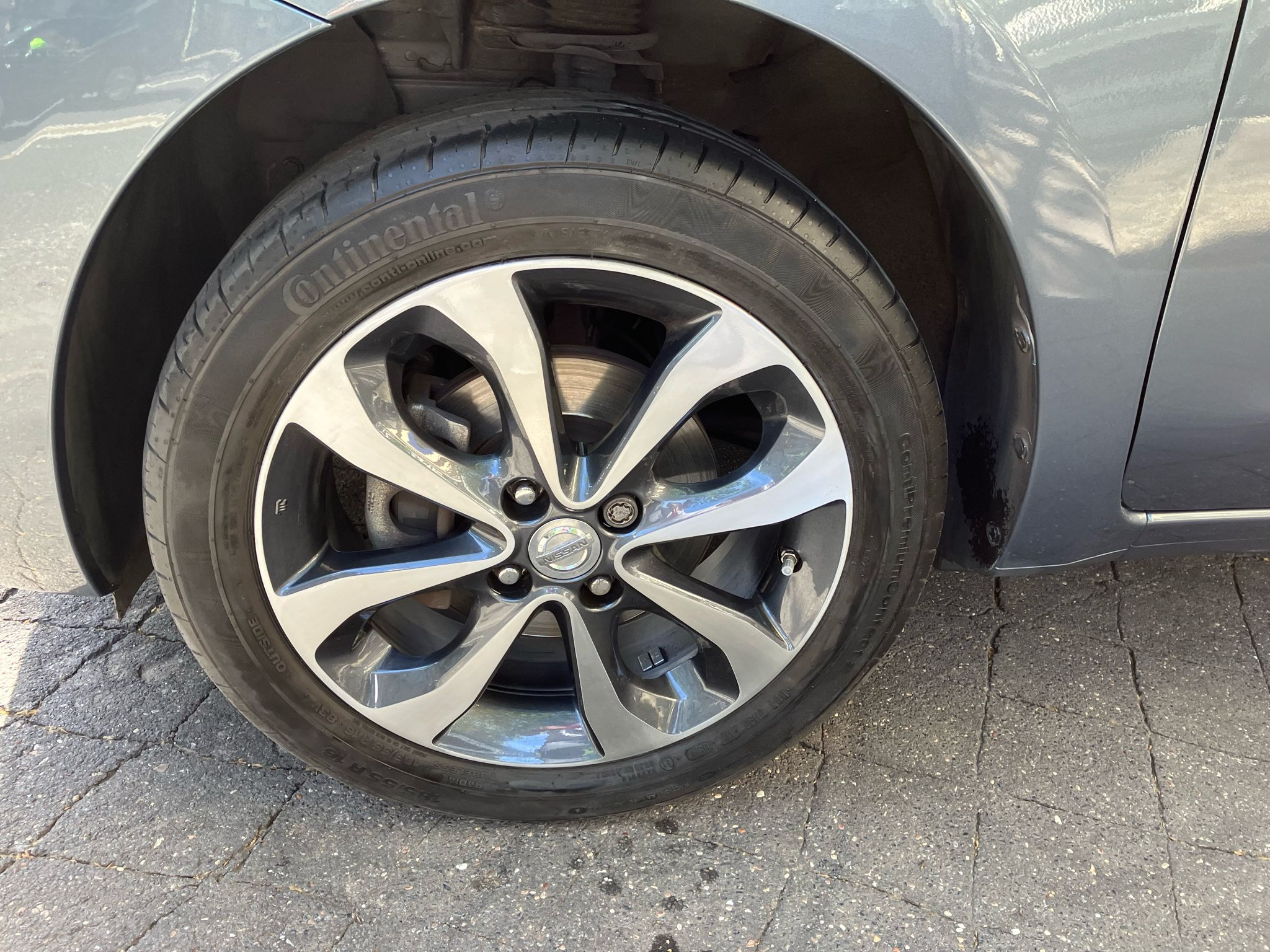 NISSAN MICRA 1.2 80 CHEVAUX N-Tec 5 portes PREMIERE MAIN GPS
