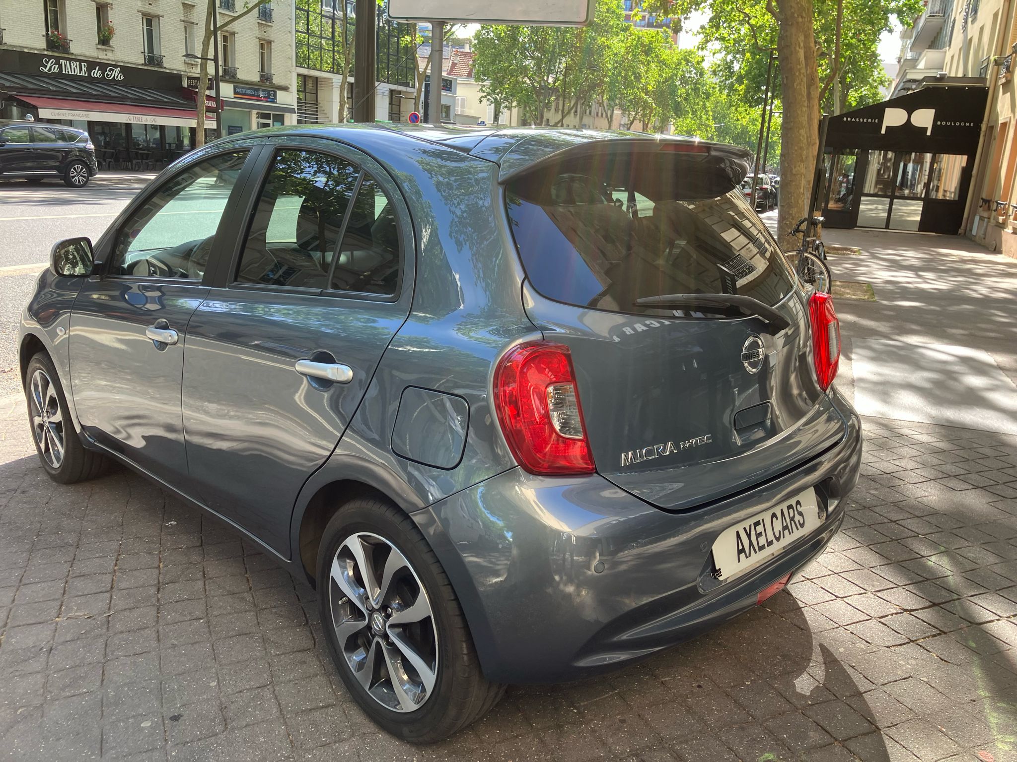 NISSAN MICRA 1.2 80 CHEVAUX N-Tec 5 portes PREMIERE MAIN GPS