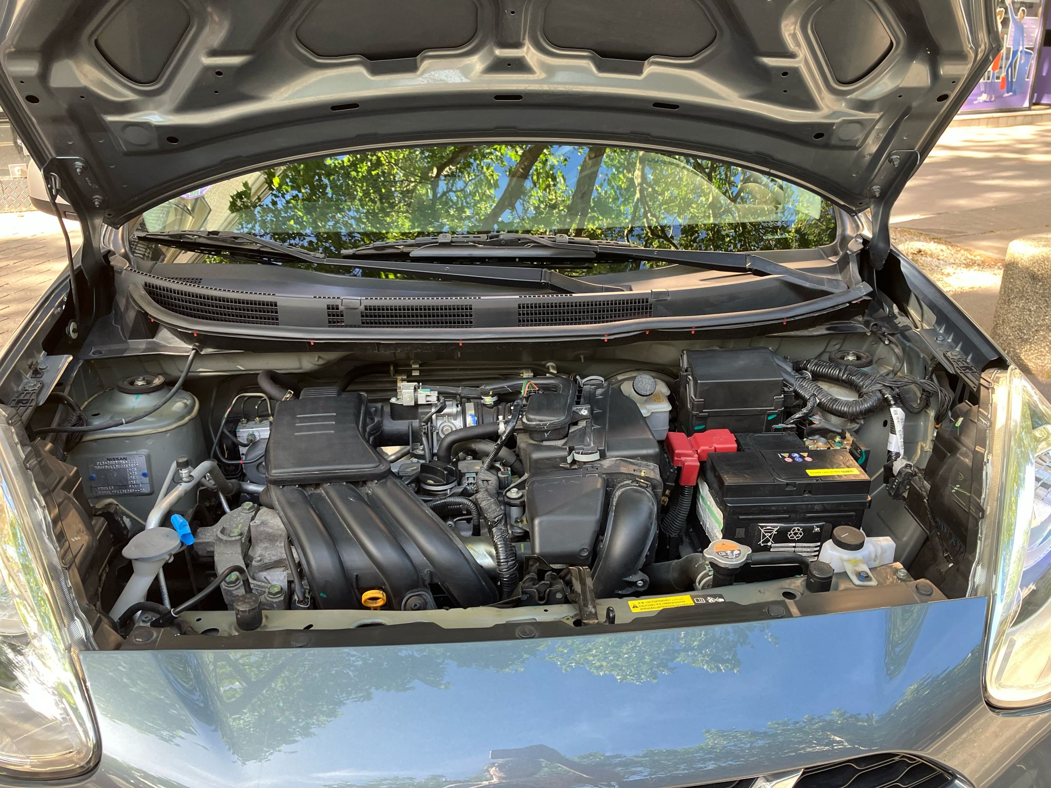 NISSAN MICRA 1.2 80 CHEVAUX N-Tec 5 portes PREMIERE MAIN GPS