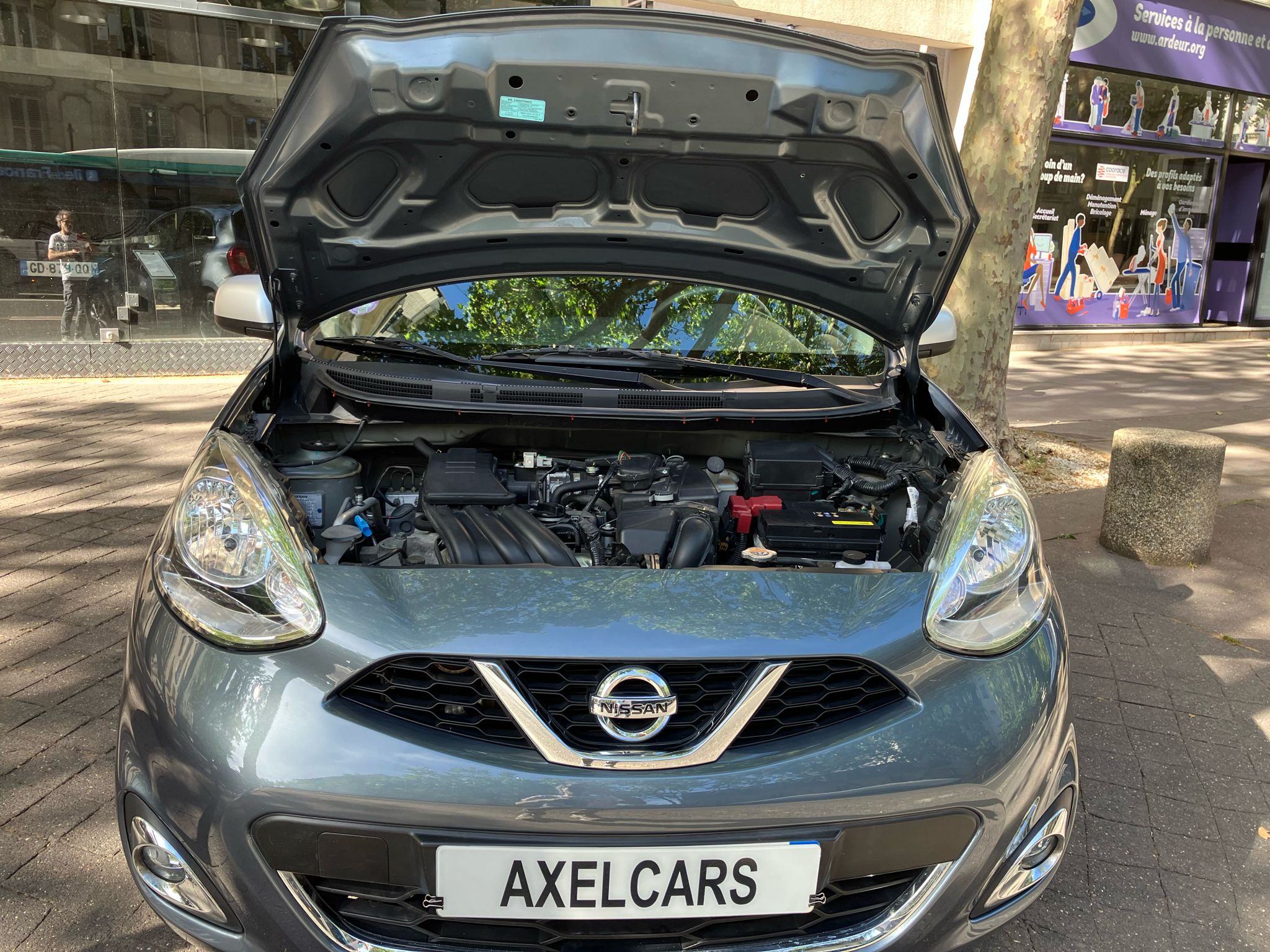 NISSAN MICRA 1.2 80 CHEVAUX N-Tec 5 portes PREMIERE MAIN GPS