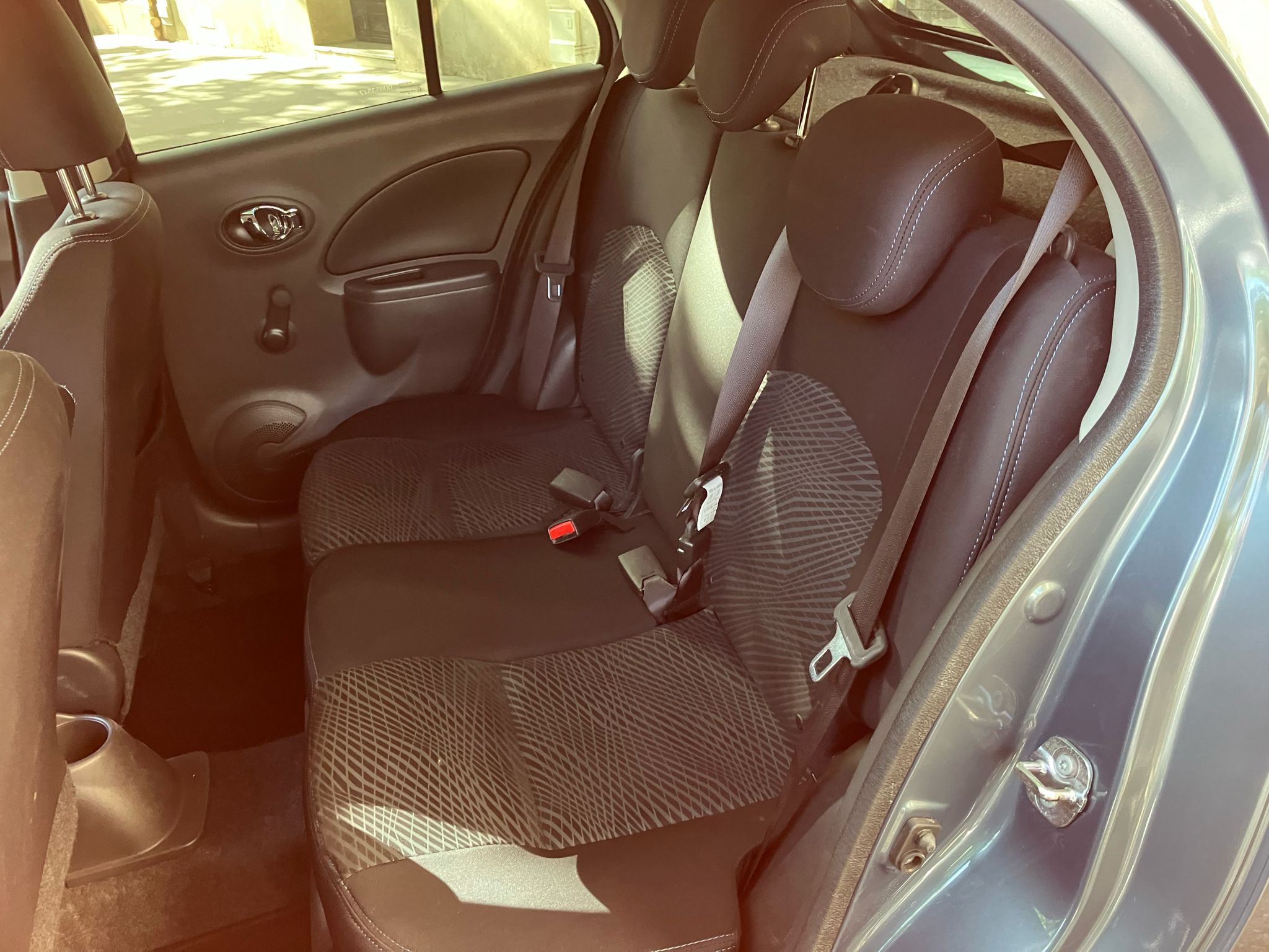 NISSAN MICRA 1.2 80 CHEVAUX N-Tec 5 portes PREMIERE MAIN GPS