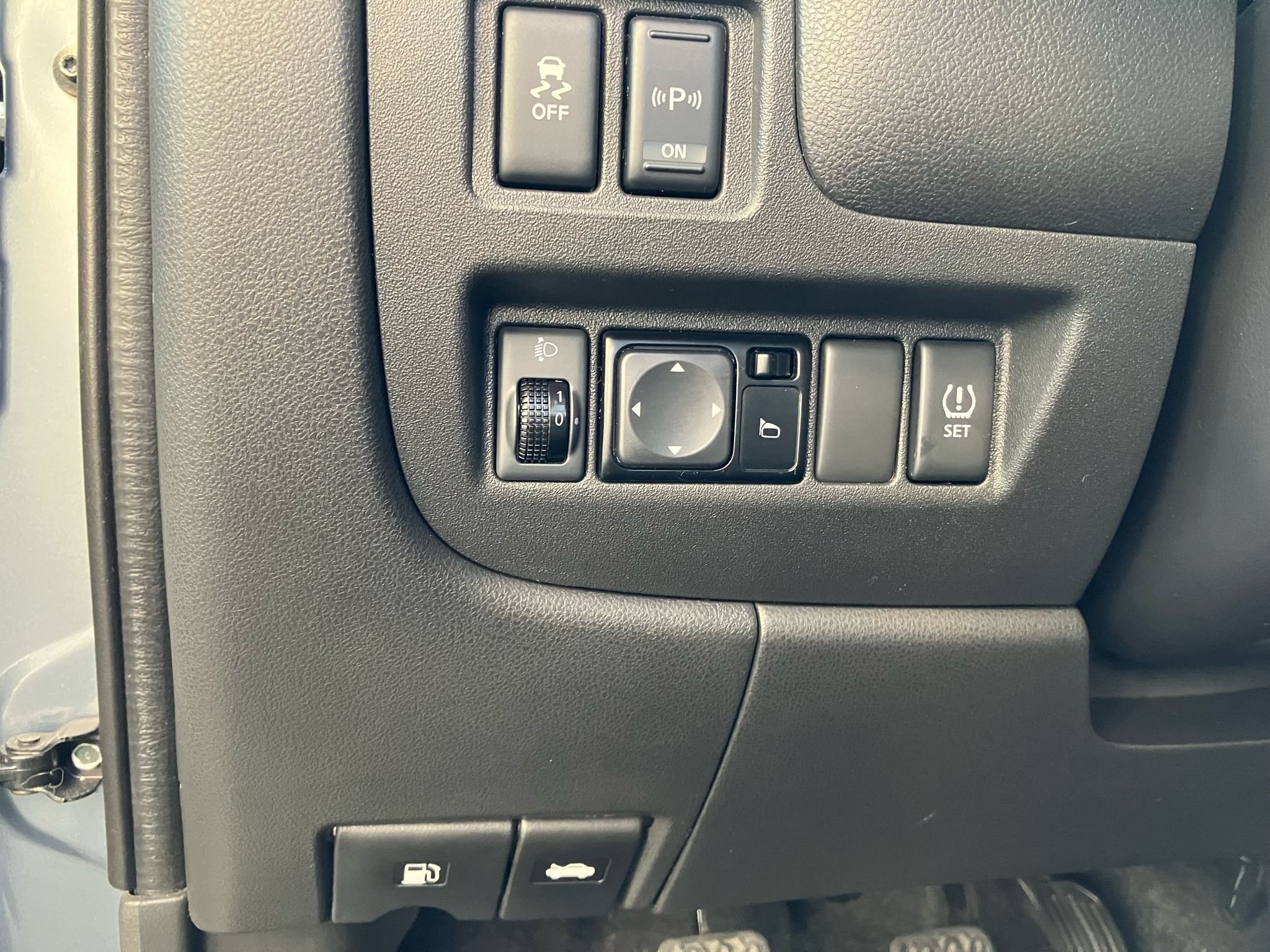 NISSAN MICRA 1.2 80 CHEVAUX N-Tec 5 portes PREMIERE MAIN GPS
