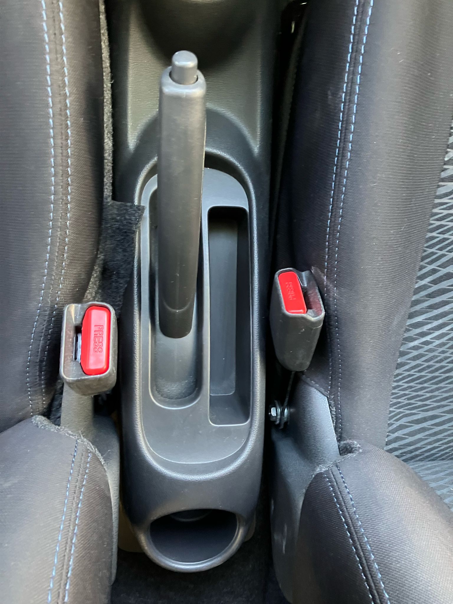 NISSAN MICRA 1.2 80 CHEVAUX N-Tec 5 portes PREMIERE MAIN GPS