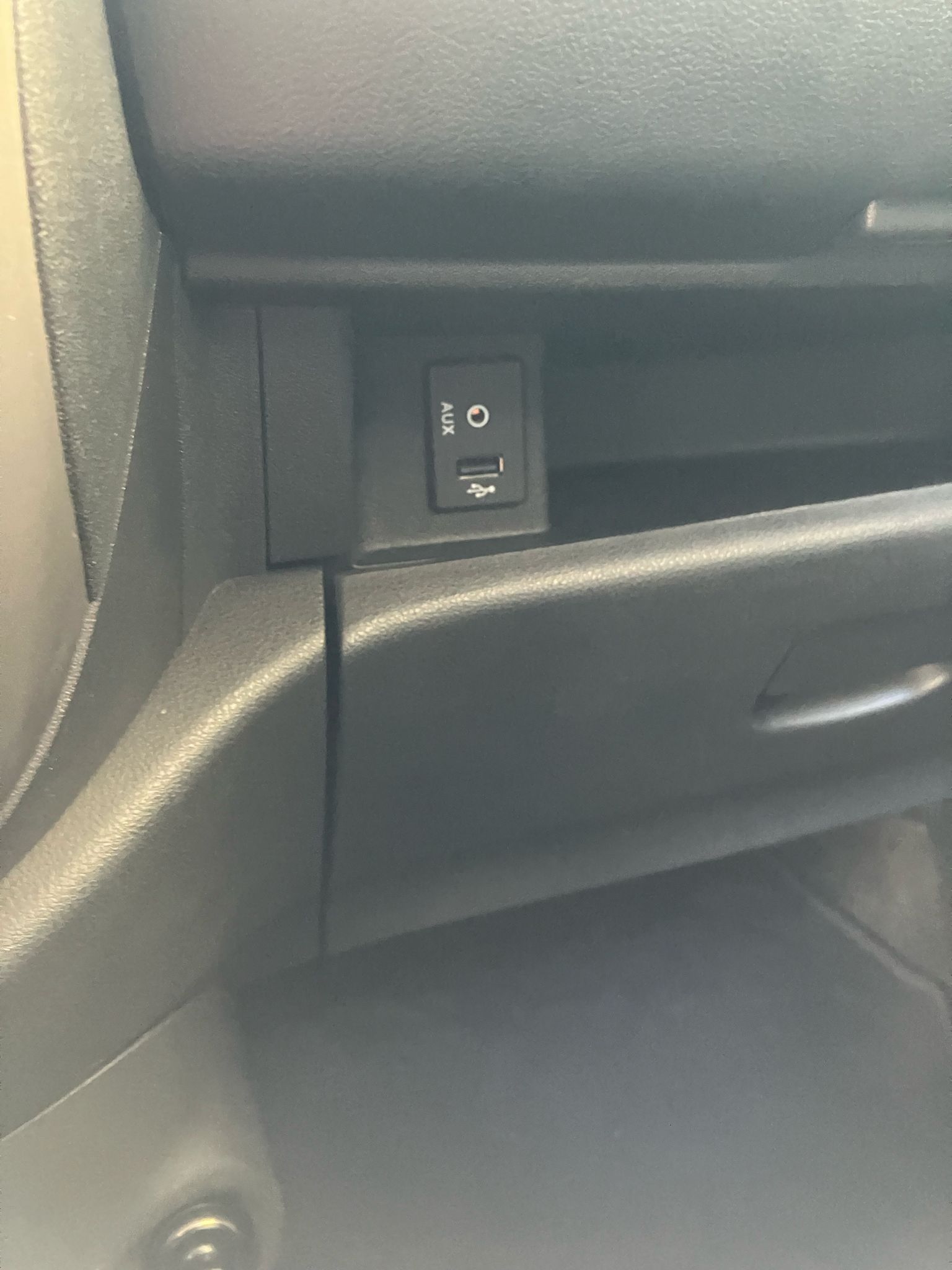 NISSAN MICRA 1.2 80 CHEVAUX N-Tec 5 portes PREMIERE MAIN GPS