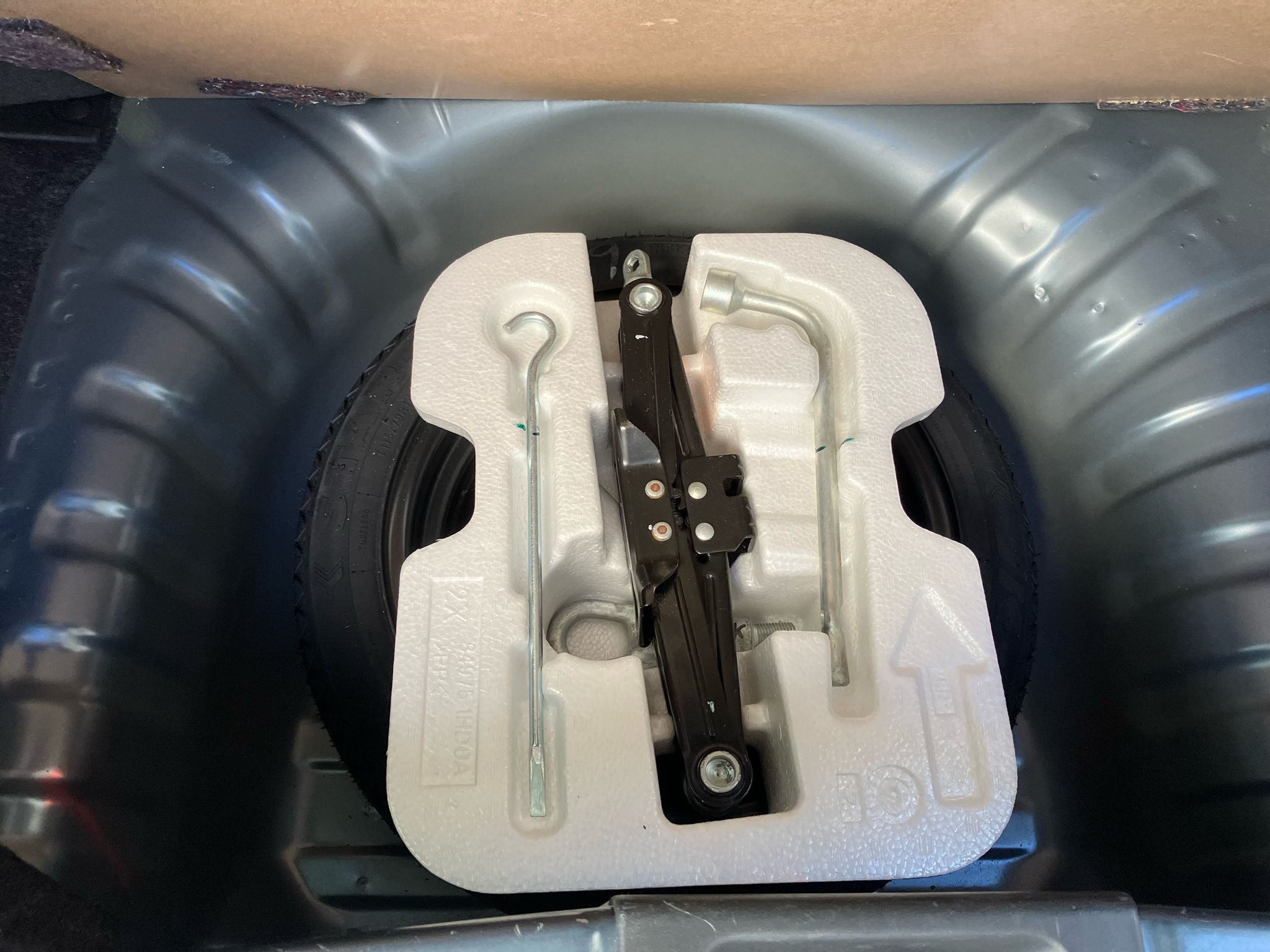 NISSAN MICRA 1.2 80 CHEVAUX N-Tec 5 portes PREMIERE MAIN GPS