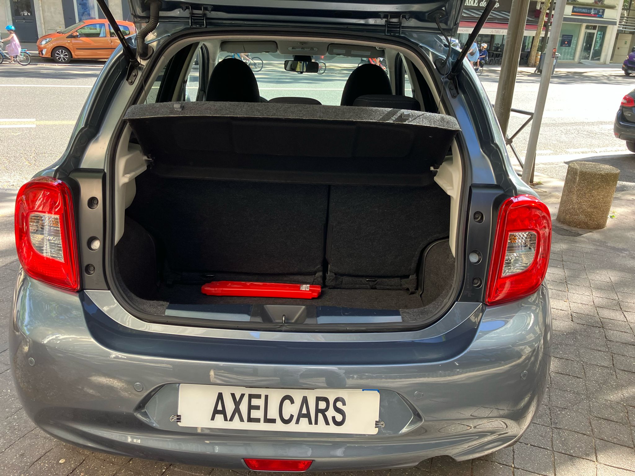 NISSAN MICRA 1.2 80 CHEVAUX N-Tec 5 portes PREMIERE MAIN GPS